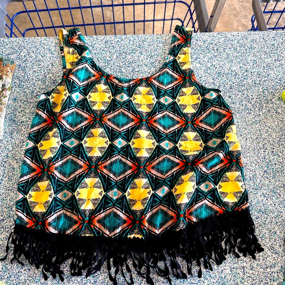 Xhilaration Print Cropped Tank w Fringe